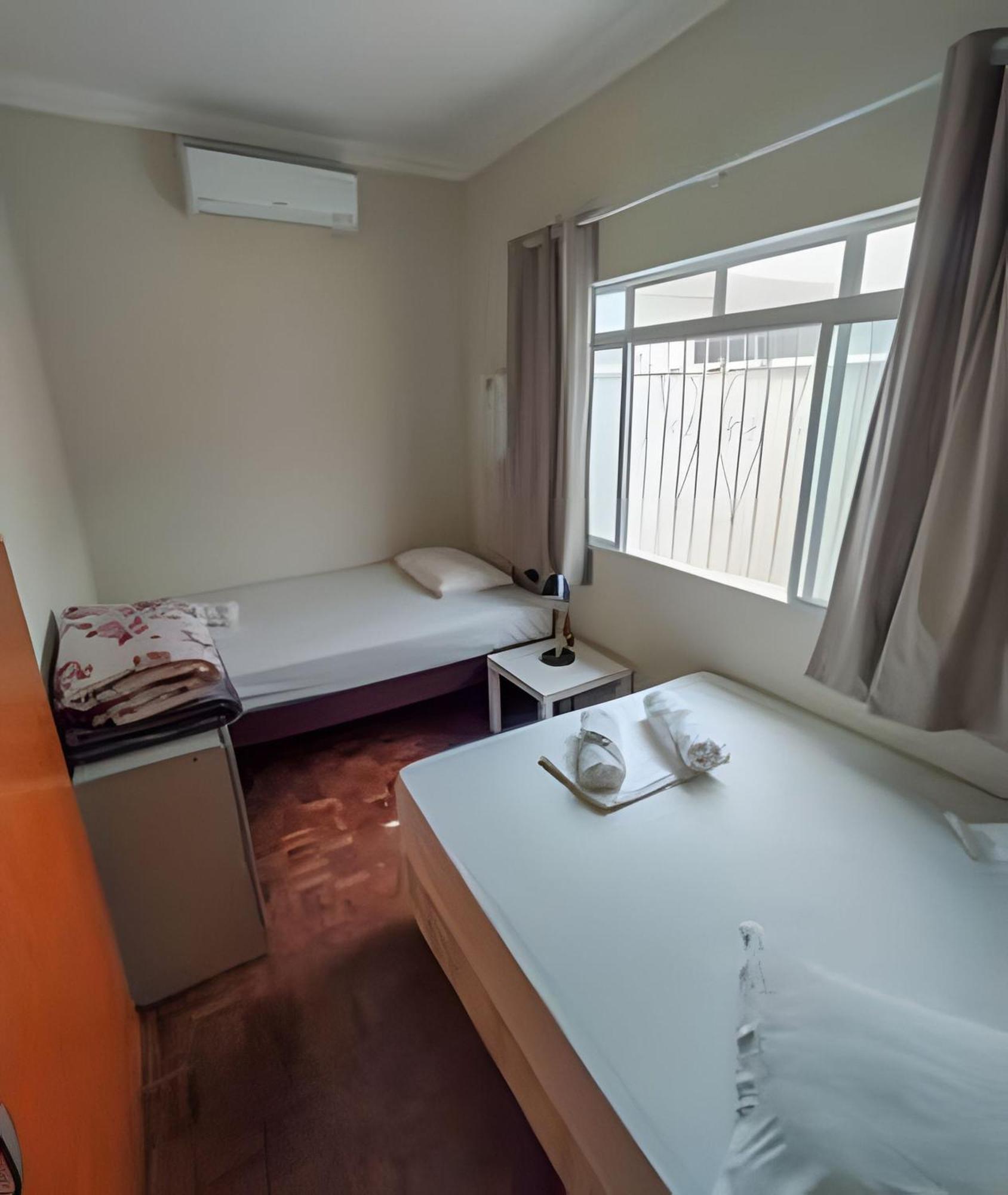 Casa Reformada, 2 Qts, Prox. Ao Santuario Nacional Apartment Aparecida  Luaran gambar